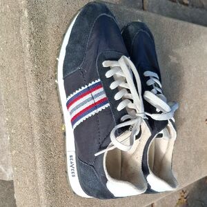 SeaVees Women's Black Royal Runner Sneakers - Size 9